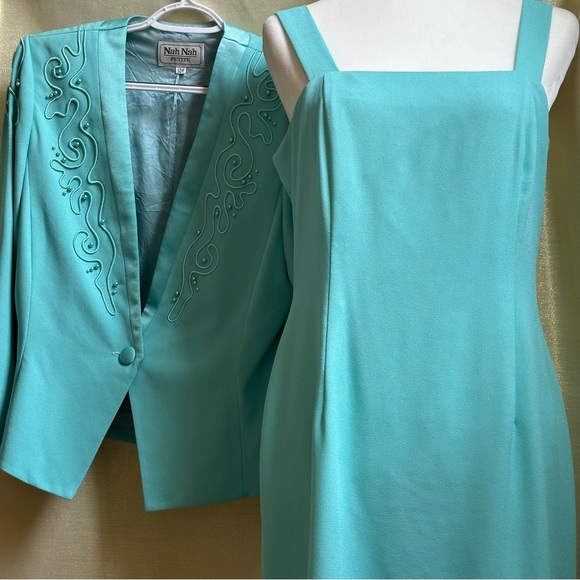 Nah Nah Collection 2 Piece dress suit size 12P - Picture 8 of 16